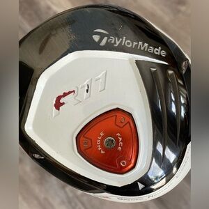 TaylorMade R11 9 Degree Fujikura Blur 60 Flex-S Left Handed Driver NEW Grip